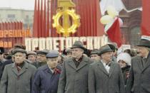От Ленин до Горбачов: Енциклопедия на биографиите
